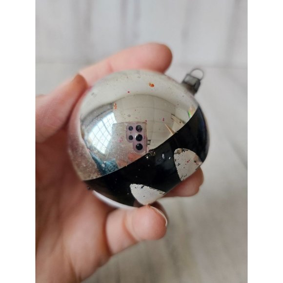 Vintage Black indent reflector ball silver ornament glass Xmas tree - Picture 6 of 10